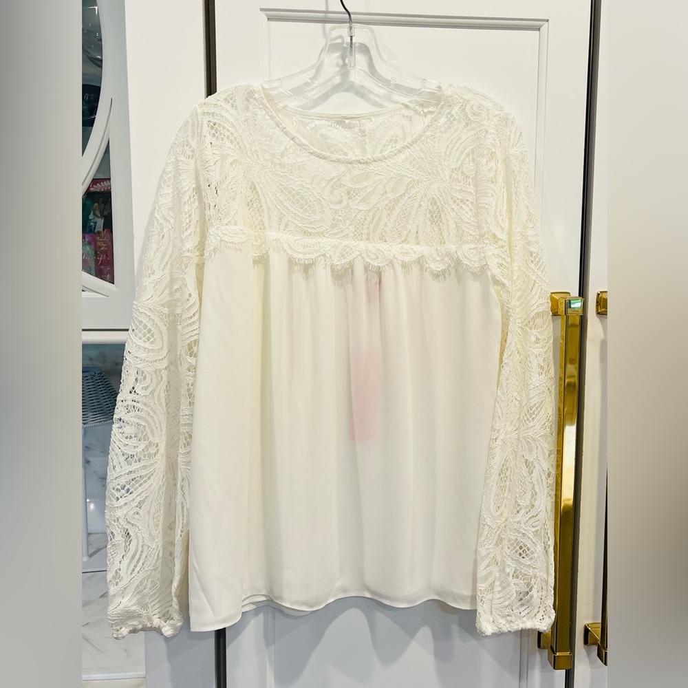 LILLY PULITZER KEEGAN TOP in COCONUT, Sz M • NWT •